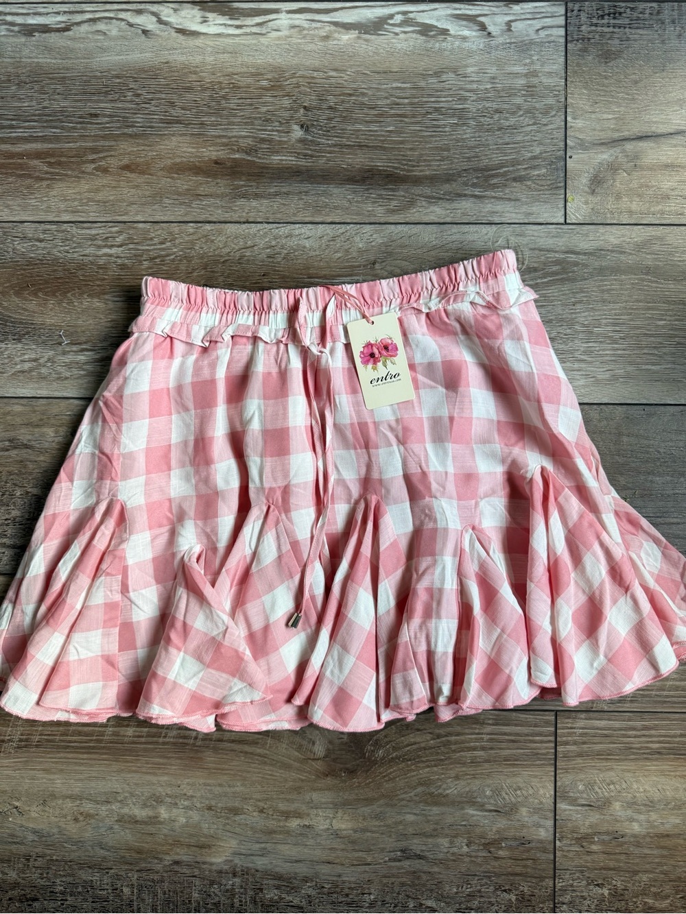 entro Pink & White Gingham  Skirt new with tags